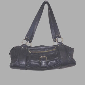Elegant Black Leather Shoulder Bag
